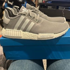 Adidas NMD_R1 Gray/White